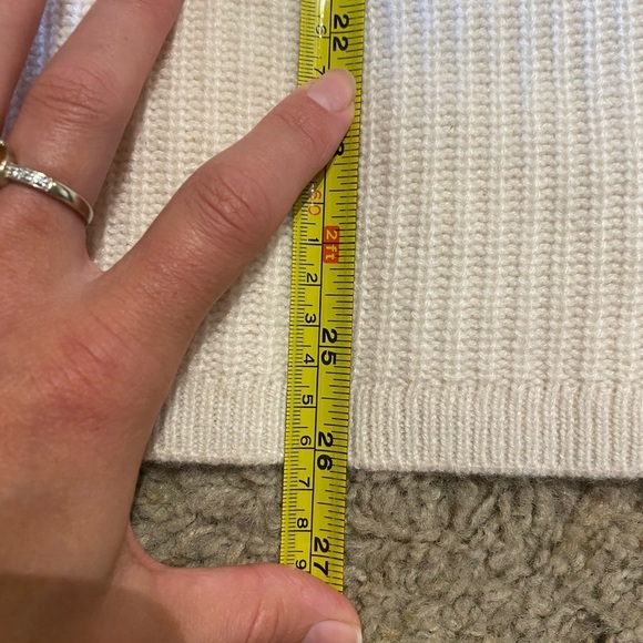 Magaschoni Women's Cashmere Knit Mock Neck Sweater in Cream Size M Cozy Pullover - Picture 5 of 5